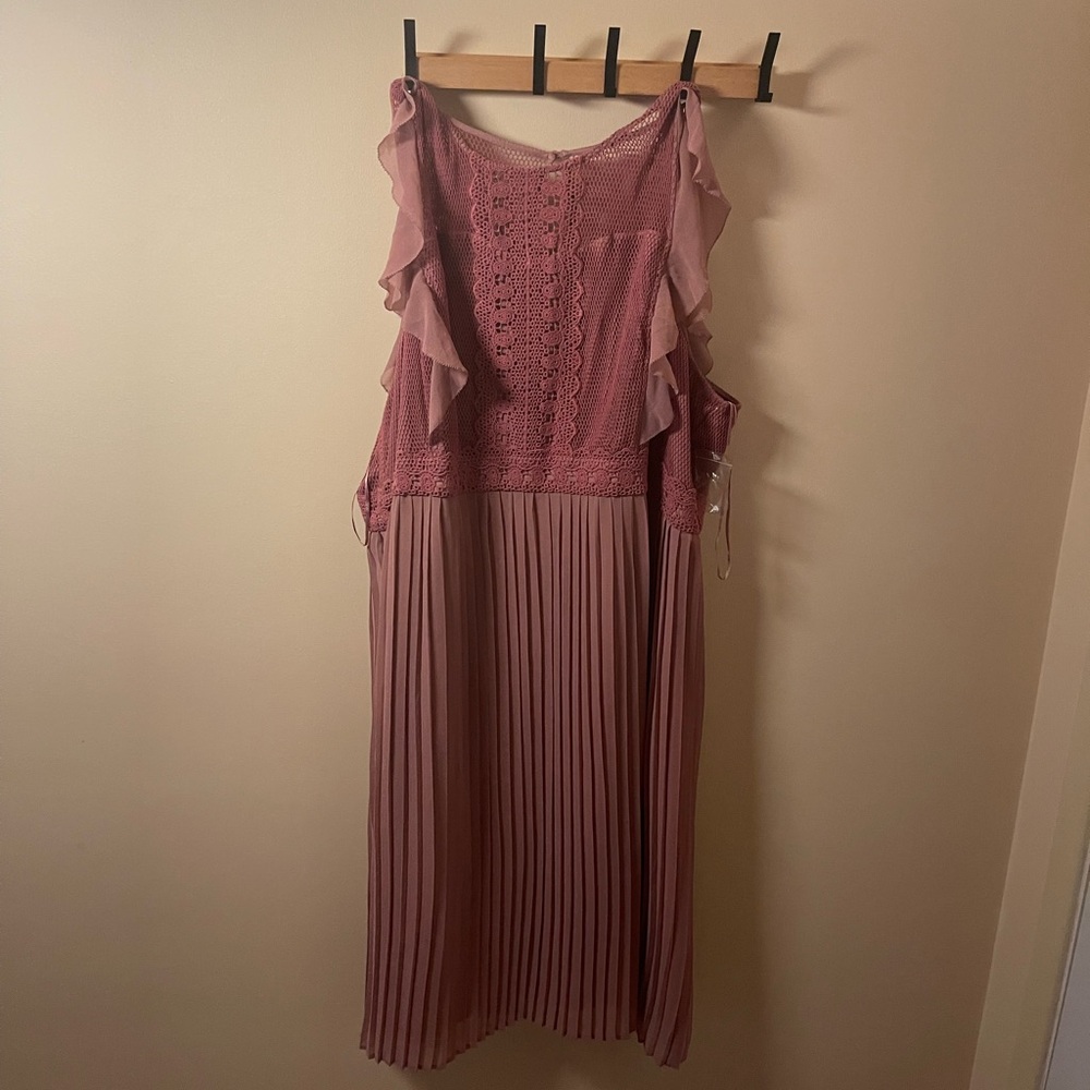 Elegant Pink Ruffle Dress